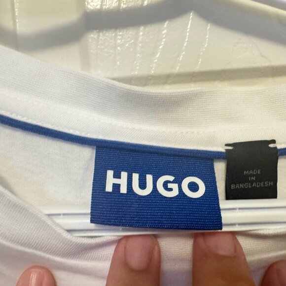 Hugo Boss Blue Label T Shirt - 80s Inspired neon graphic - XXL - Picture 2 of 3